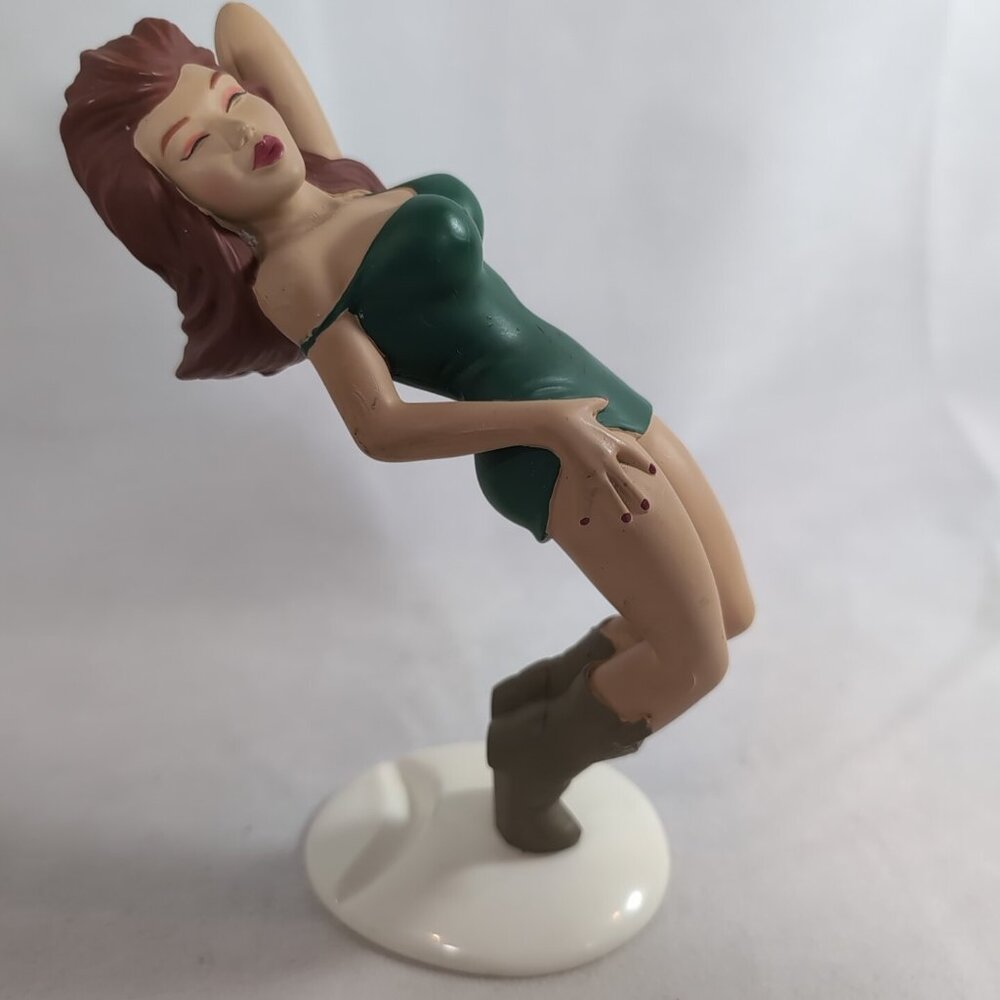 R. Demars Ganz Beer Can Holder Sexy Woman Red Hair Green Dress Vintage Pinup